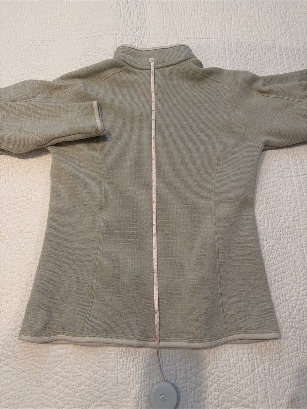 Patagonia Women's Cream 1/4-Zip Sweater Size L - Picture 7 of 8